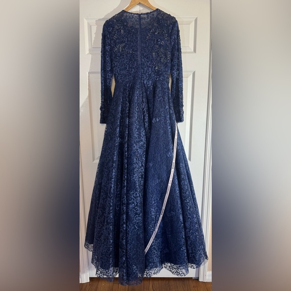 MAC DUGGAL Embellished Illusion Long Sleeve A Line Gown NWT Style A11121 - Picture 8 of 8